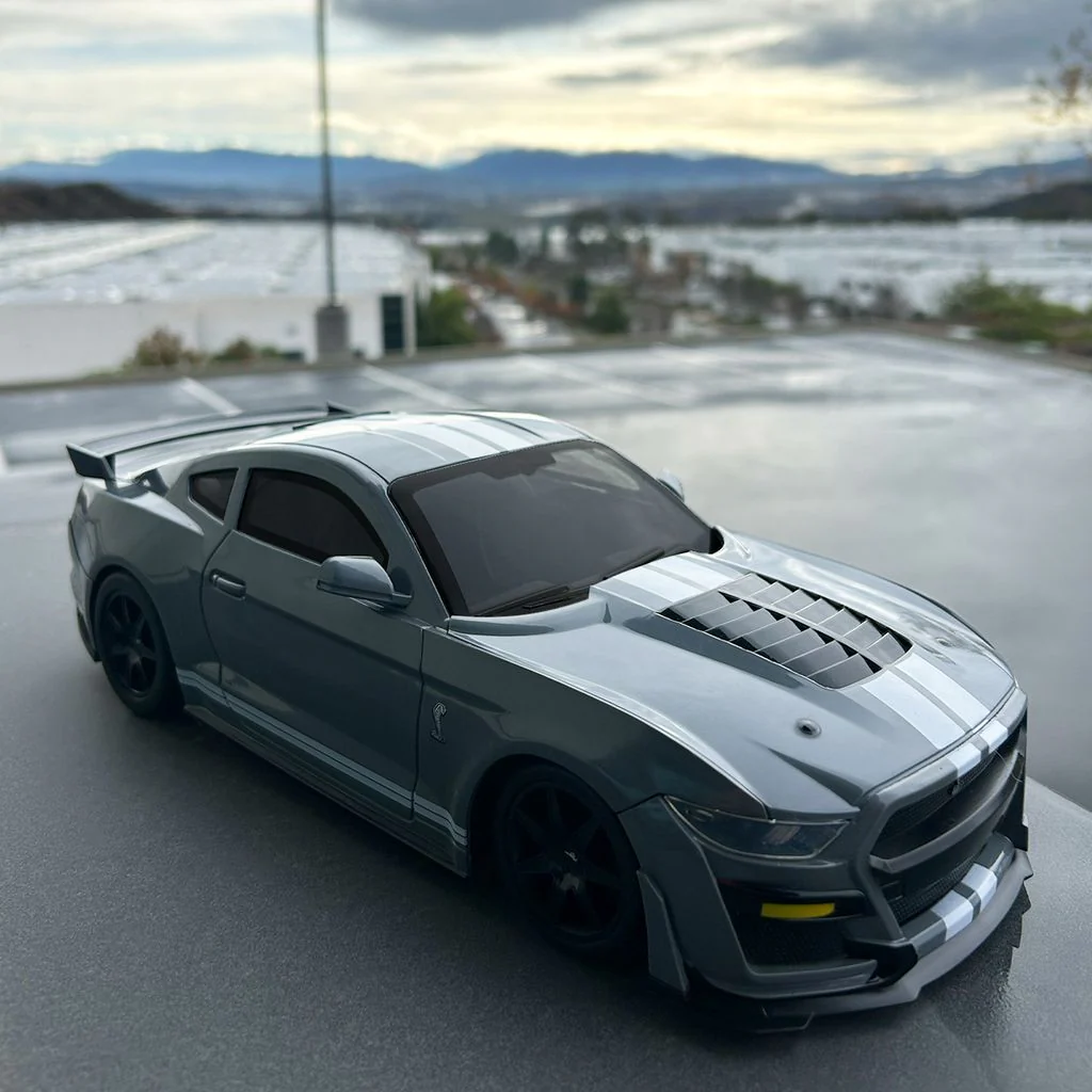 Ford Mustang Shelby GT500 Electric RC Car - 1:14 Scale Replica - Image 5