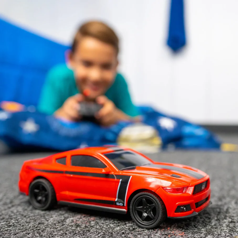 Ford Mustang RC American Muscle Car – 1:24 Scale Replica - Image 2